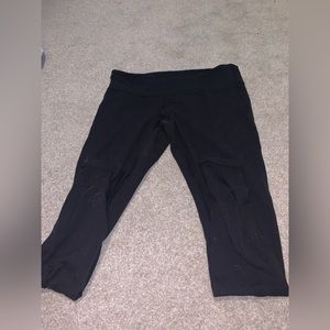 Black Size 12 LuluLemon Wunder Under Leggings